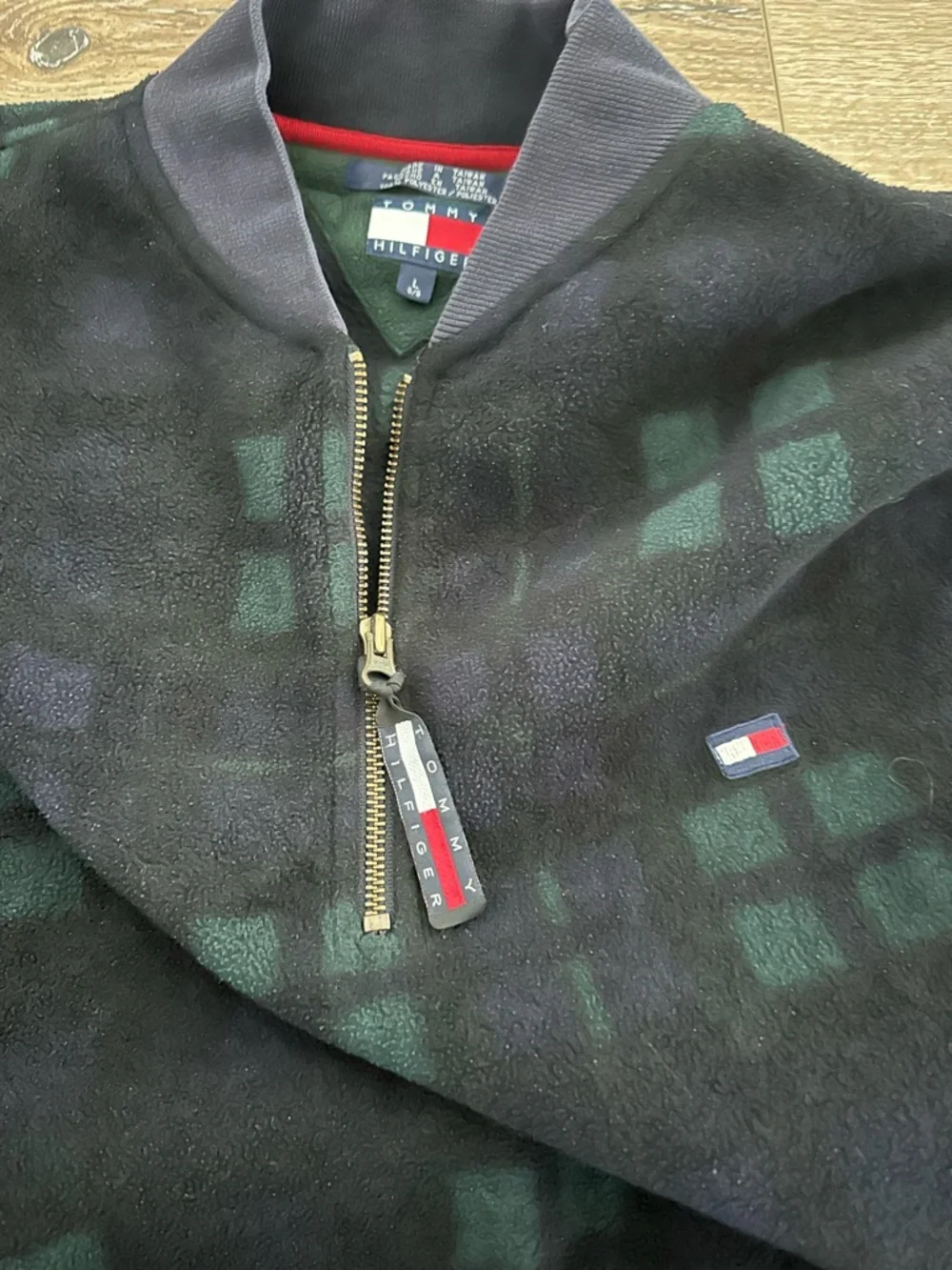 Vintage 90s Tommy Hilfiger 1/2 Zip Fleece Blackwatch Plaid Pullover Men’s L